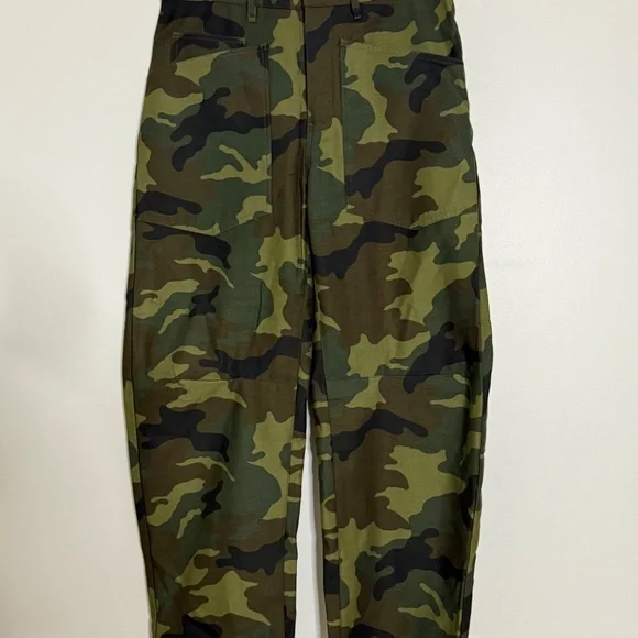NILI LOTAN CAMOFLAUGE SHON PANT - SZ 4 - Picture 5 of 14